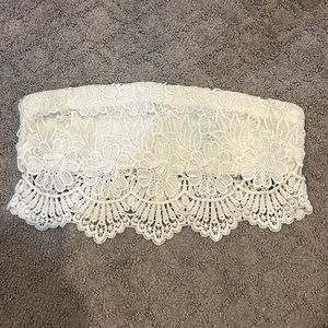 White lace crop top. Size small
